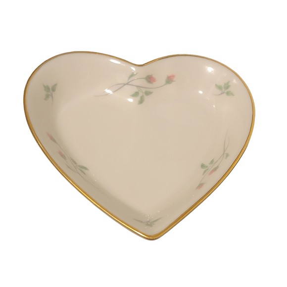 Lenox Rose‎ Manor White Gold Floral Porcelain Heart Shaped Trinket Dish - Picture 1 of 5